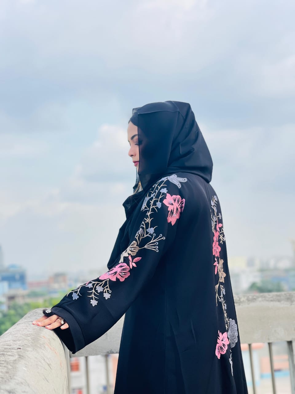 Embroidery Designs Abaya 1